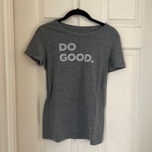 Cotopaxi T-Shirt / Size M / Grey